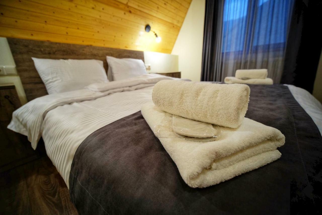 Hotel Twins Achkhoti Степанцмінда Екстер'єр фото