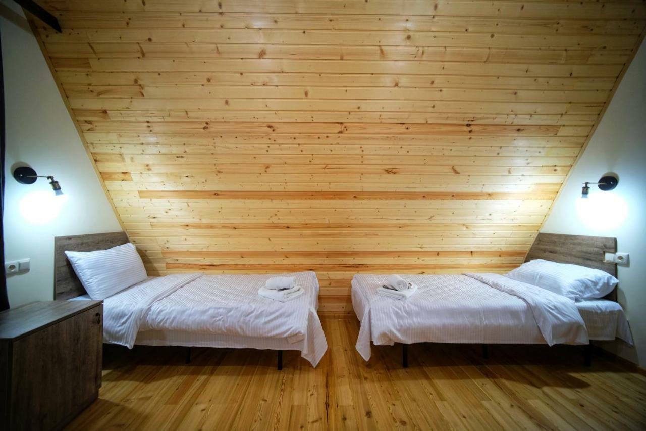 Hotel Twins Achkhoti Степанцмінда Екстер'єр фото